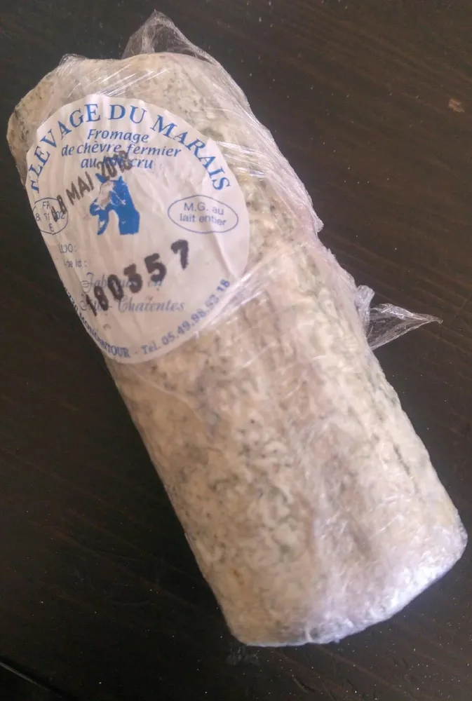 Bûche chèvre au lait cru