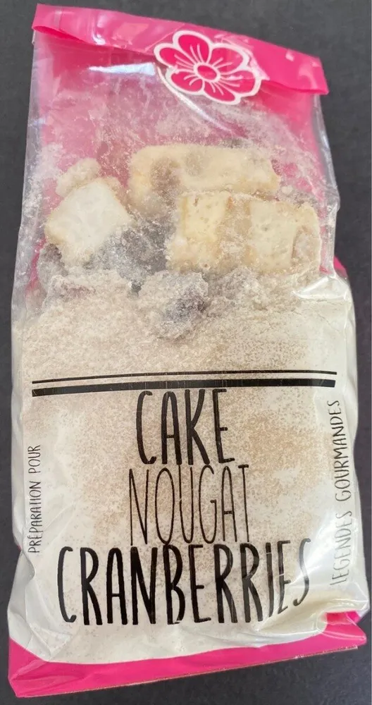 Cake nougat cranberries