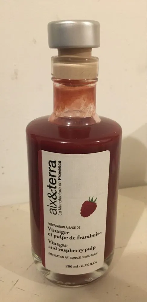 Vinaigre et pulpe de framboise