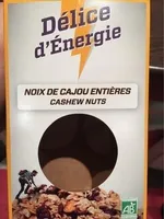 Noix de cajoux entières