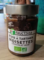Pâte à tartiner noisettes chocolat noir
