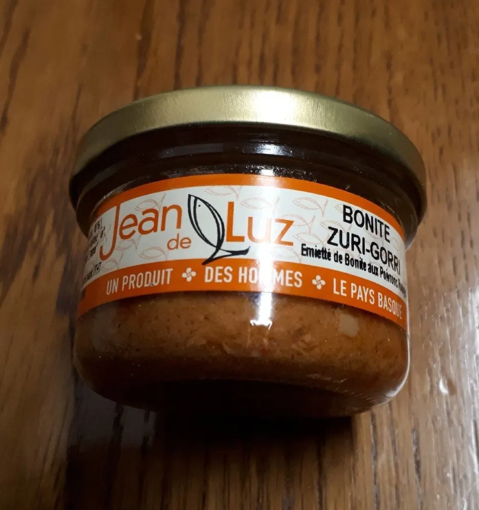 Bonite zuri-gorri