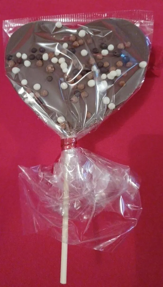 Sucette au chocolat au lait