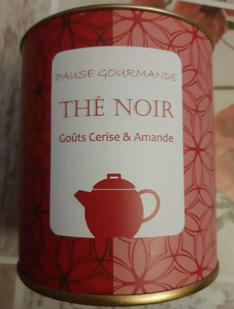 Thé noir goût cerise et amande