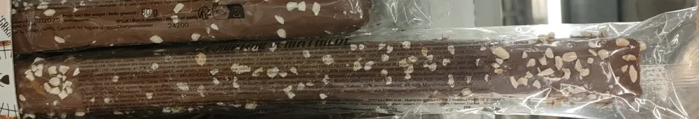 Guimauve enrobé de chocolat et noisettes