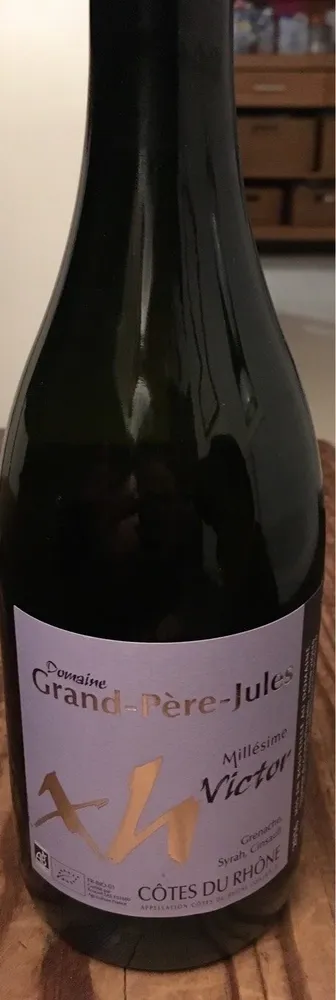 Vin rouge "Côtes du Rhone"