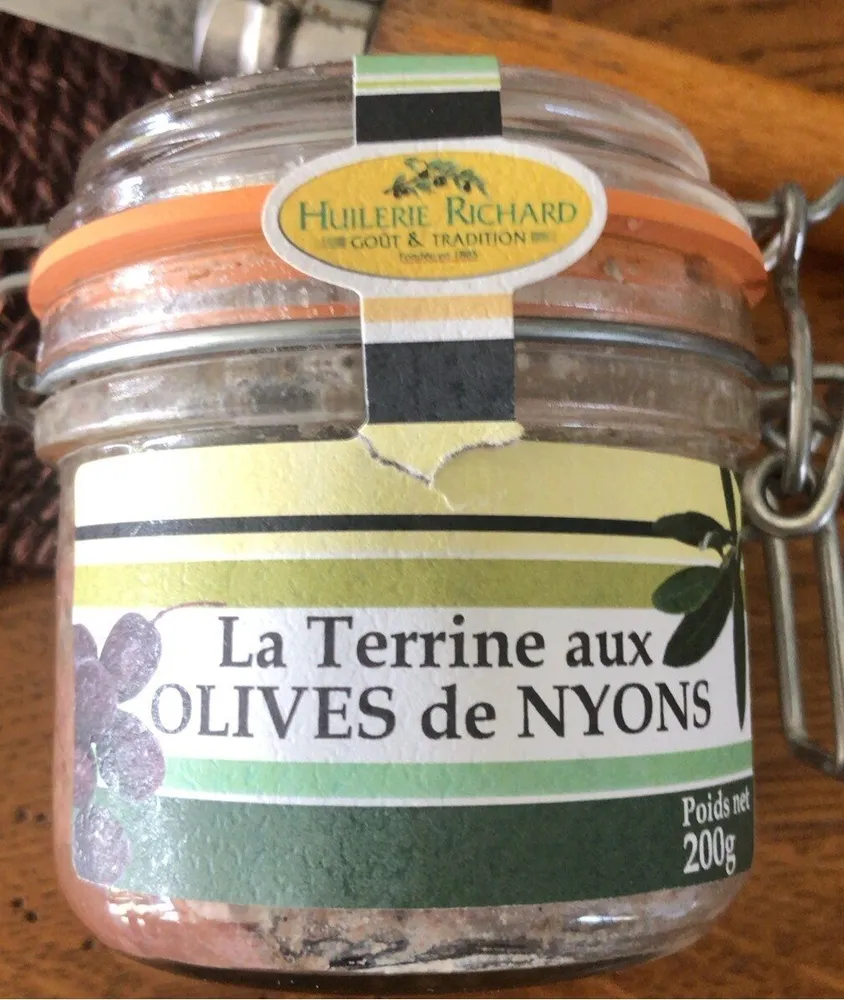 La terrine aux olives de nyons