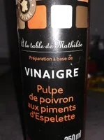 Vinaigre pulpe de poivrons et piment d'Espelette