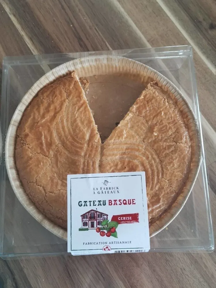 Gâteau Basque Cerise