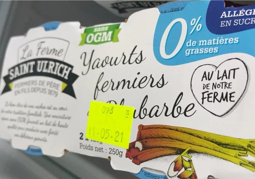 Yaourtes fermier rubarbes