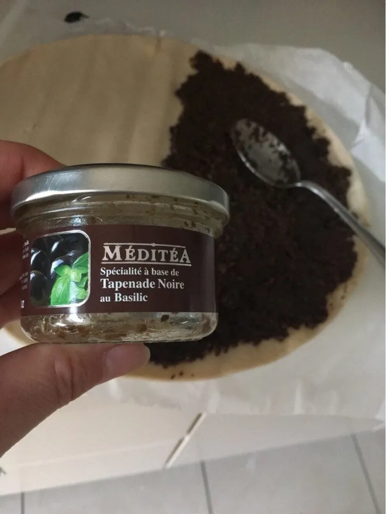 Tapenade noire au basilic