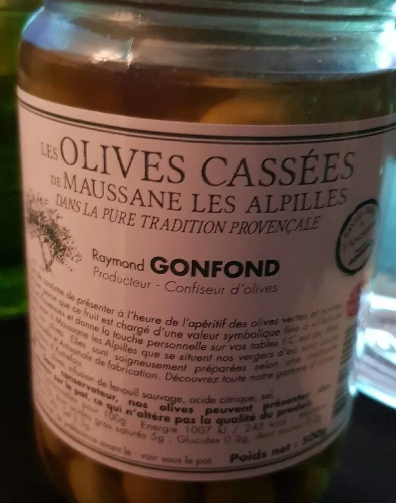 Les olives cassees