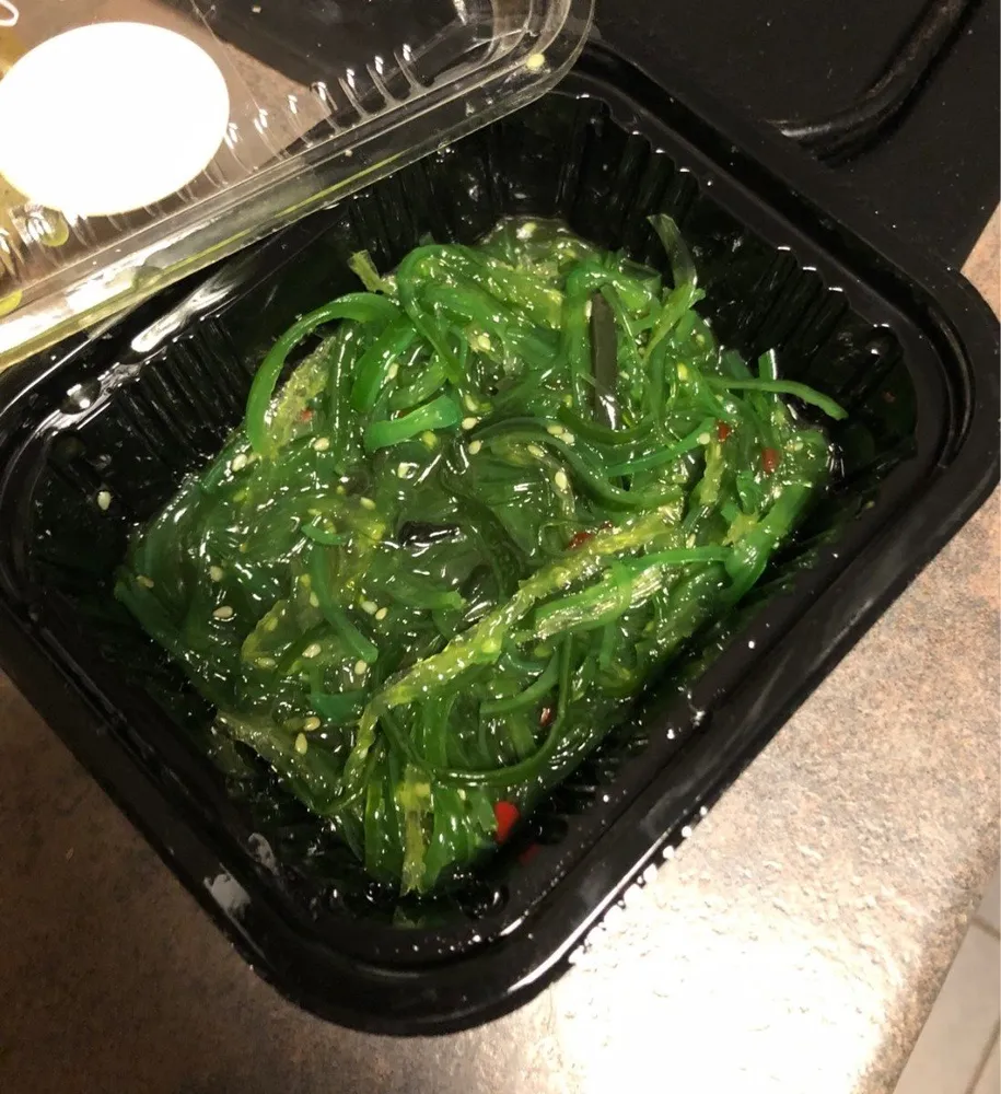 Salade wakamé