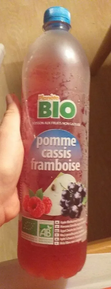 Boissons aux fruits non gazeuse (pomme cassis framboise)