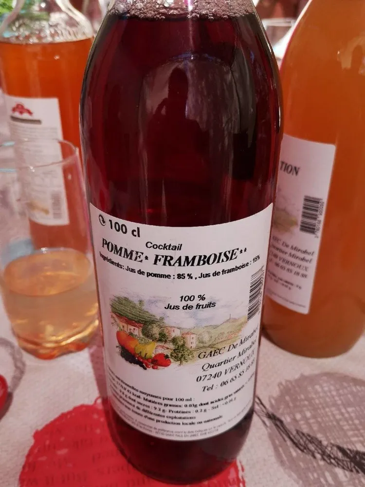 Jus de pomme framboise