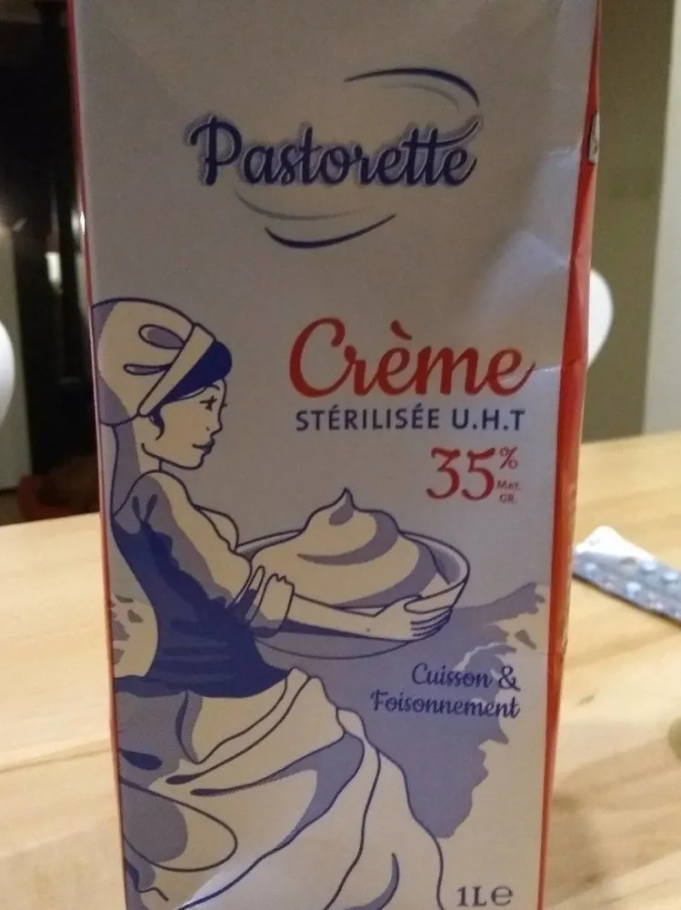 Crème stérilisée U.H.T