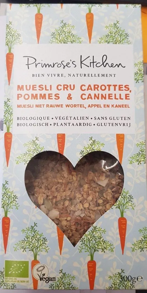 Muesli cru carottes pommes et cannelle