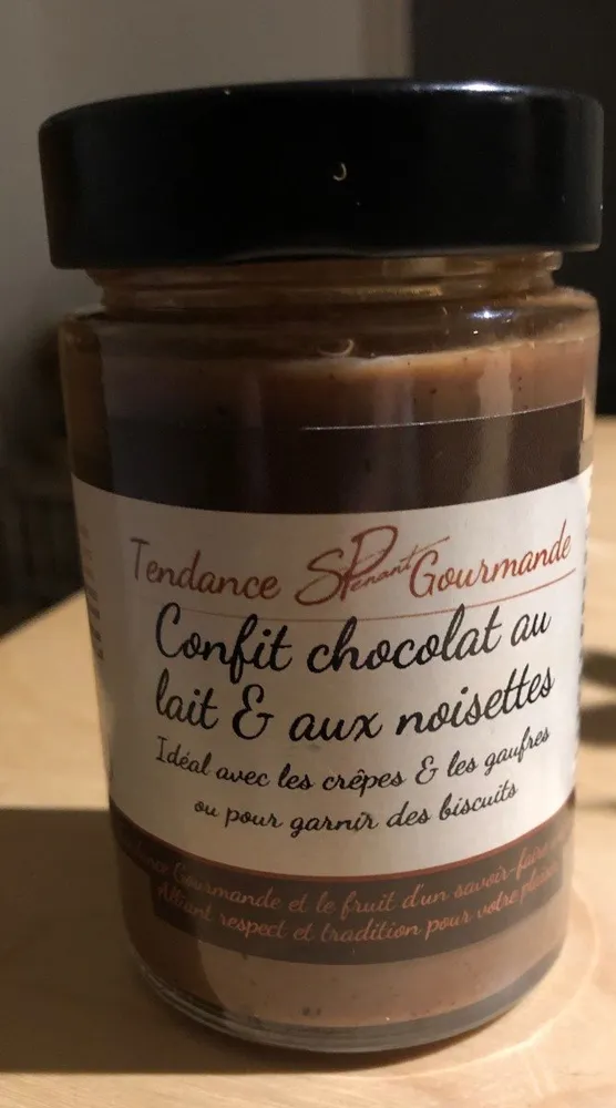 Confit chocolat au lait et aux noisettes