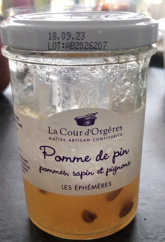 Confiture pomme de pin