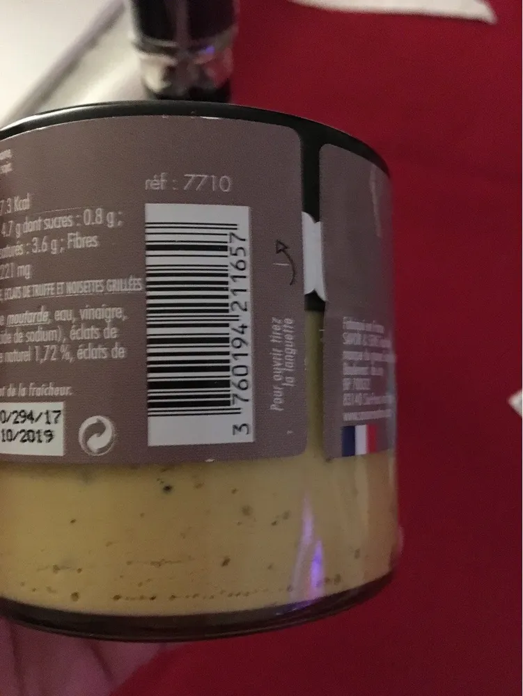 Moutarde éclats de truffe