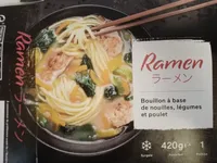 Bouillon a base de nouilles légumes et poulet