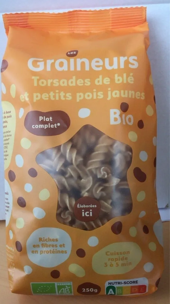 Torsades de blé et petits pois jaunes