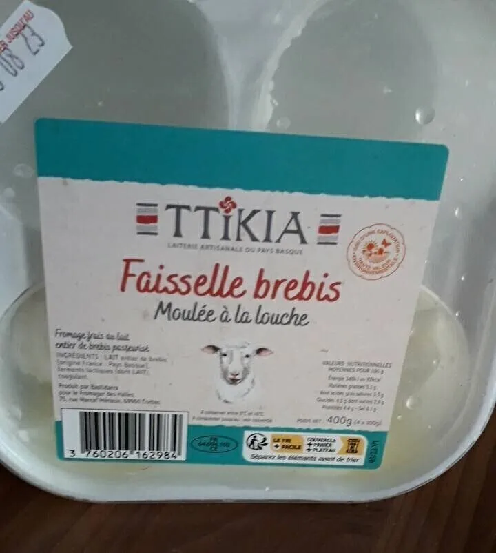 Faisselle de brebis moulée à la louche