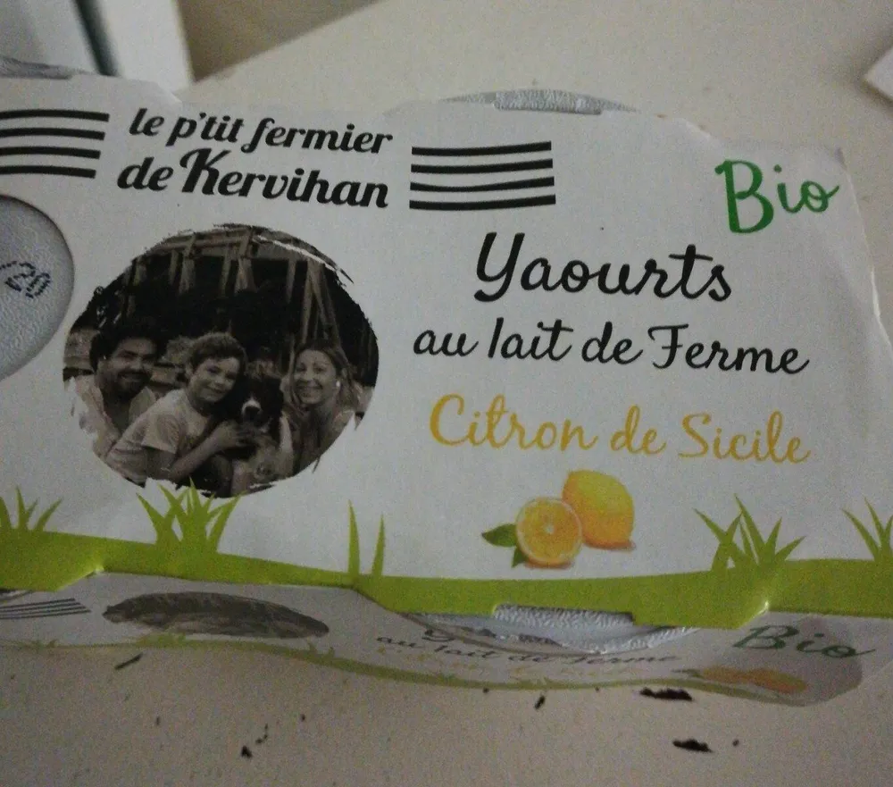 Yaourts bio au lait de ferme-citron de Sicile