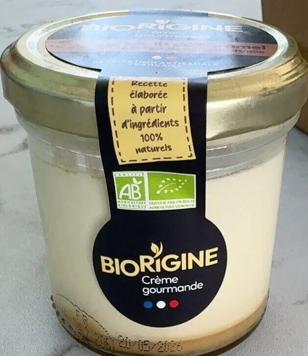 Crème gourmande sur lit de caramel a la fleur de sel de guerande