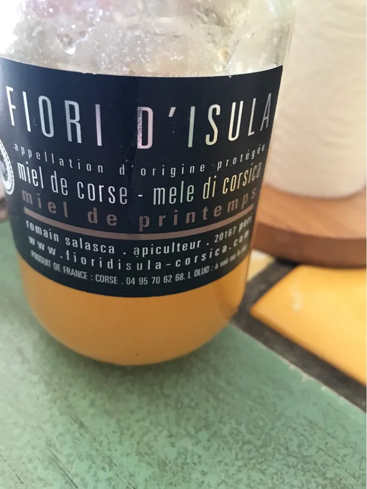 Miel corse
