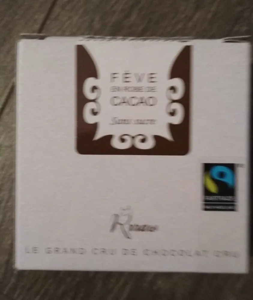 Fève en robe de cacao