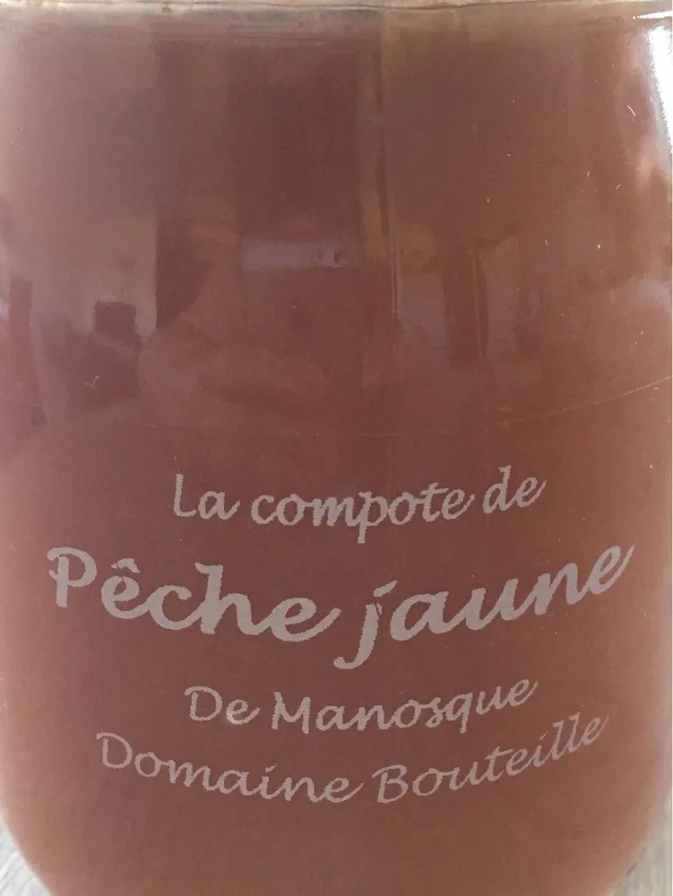 La compore de pêche jaune de Manosque