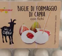 Biglie di formaggio di capra con fichi