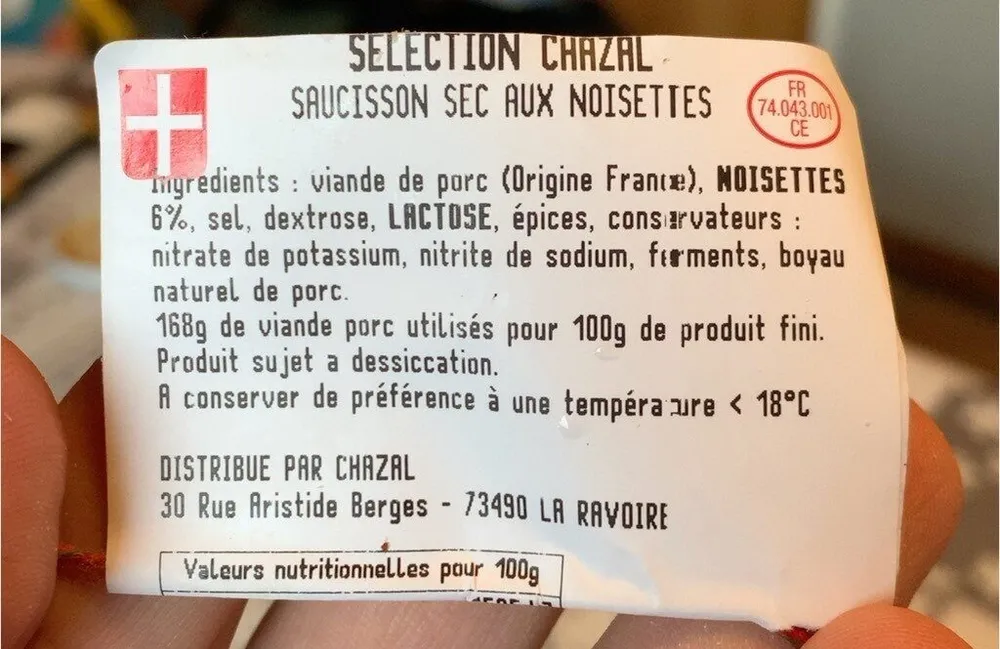 Saucisson sec aux noisettes