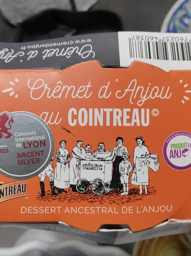Crêmet d'Anjou au cointreau