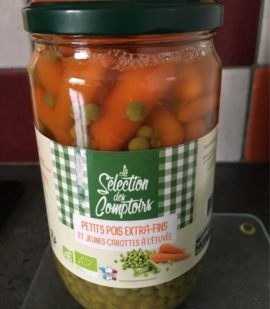 Petits pouds extra fins et jeunes carottes a l'etuvée