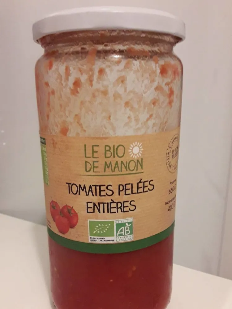 Tomates pelées entières