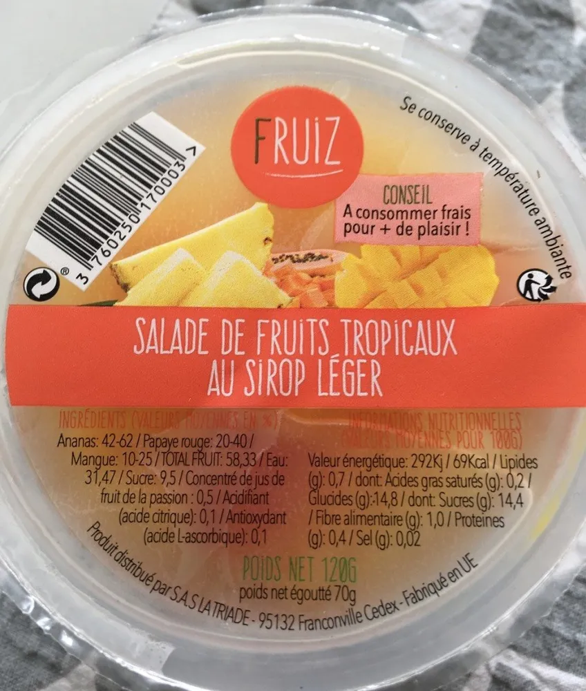 Salade de fruits tropicaux au sirop léger