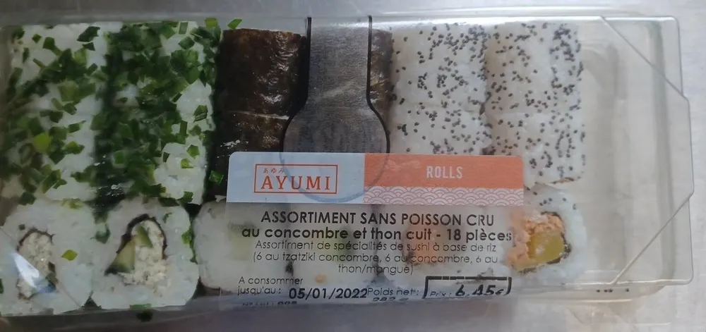Assortiment sans poisson cru au concombre et thon cuit