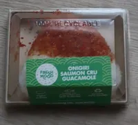 Onigiri saumon cru guacamole