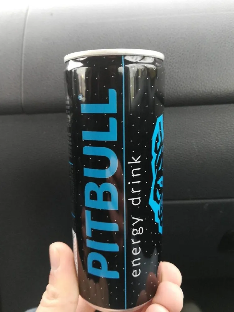 Pitbull Nature