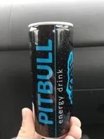Pitbull Nature