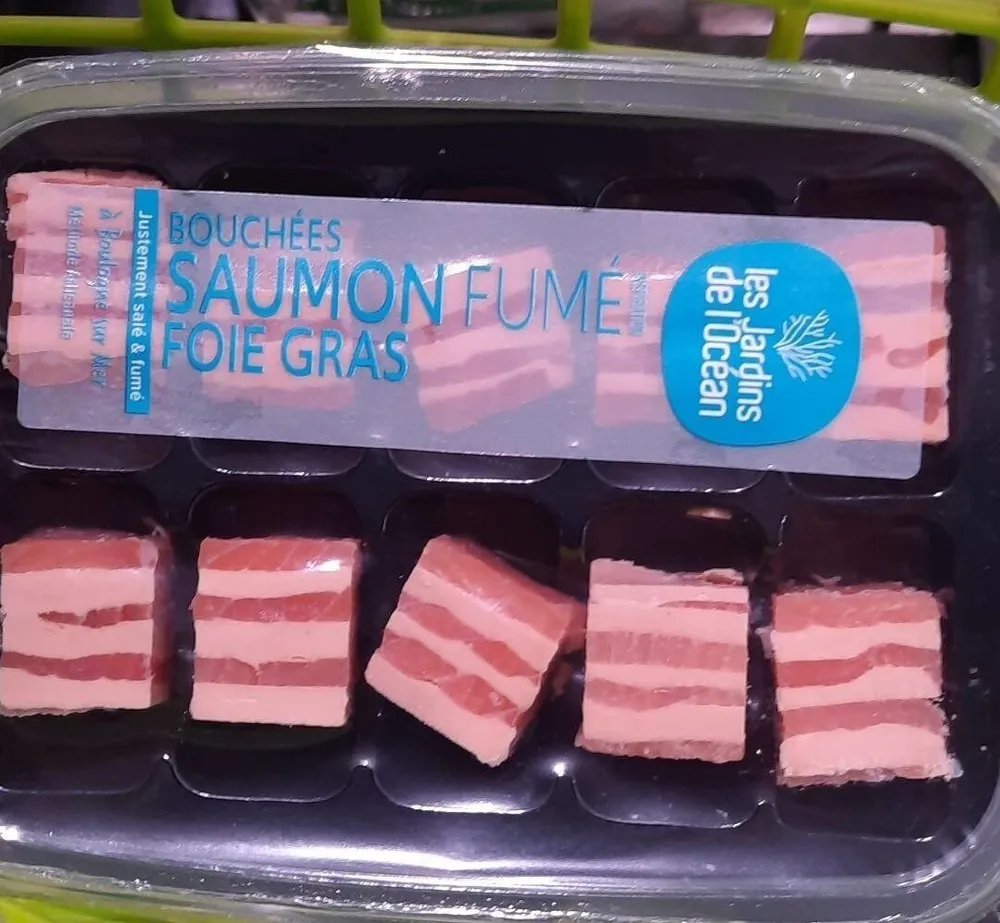 Bouchées de saumon fumé et foie gras