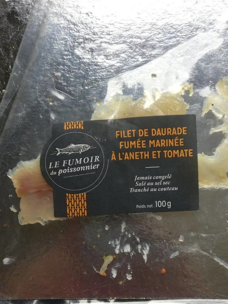 Filet de daurade fumée marinée à l'aneth