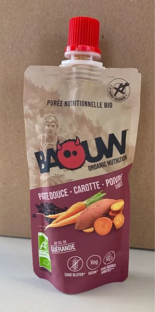 Purée nutritionnelle à la patate douce, à la carotte et au poivre timut