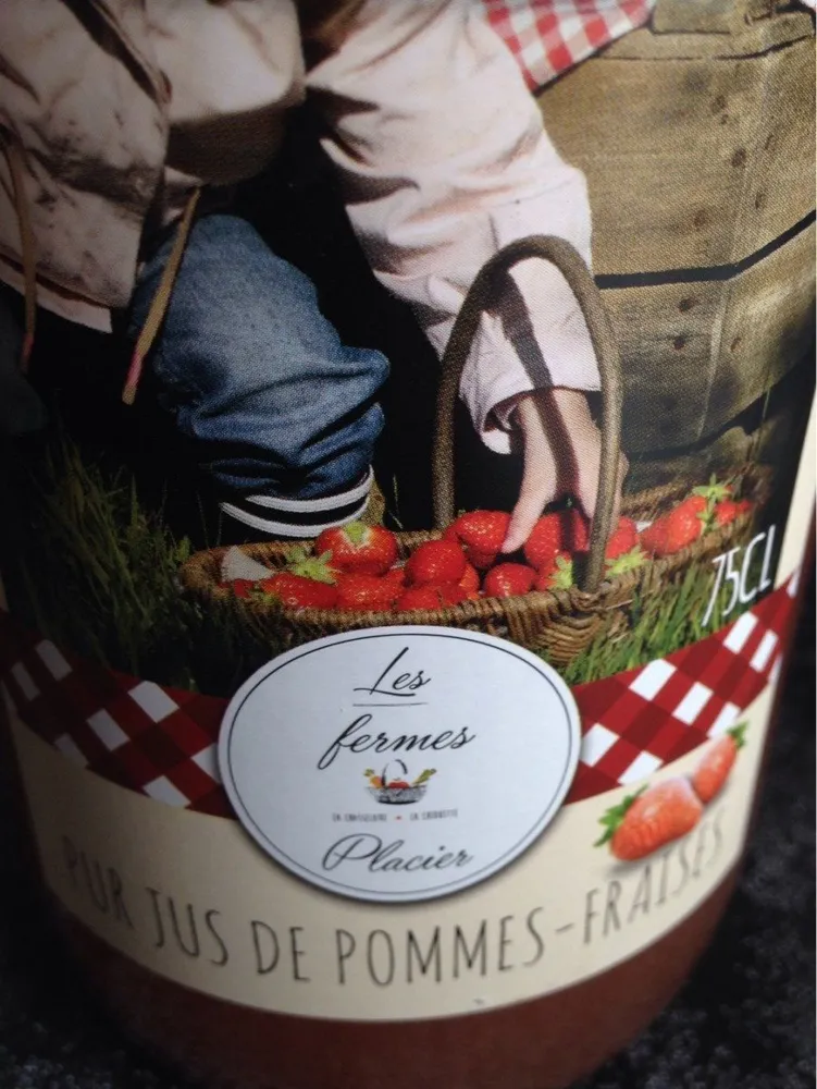 Pur jus de pomme-fraise