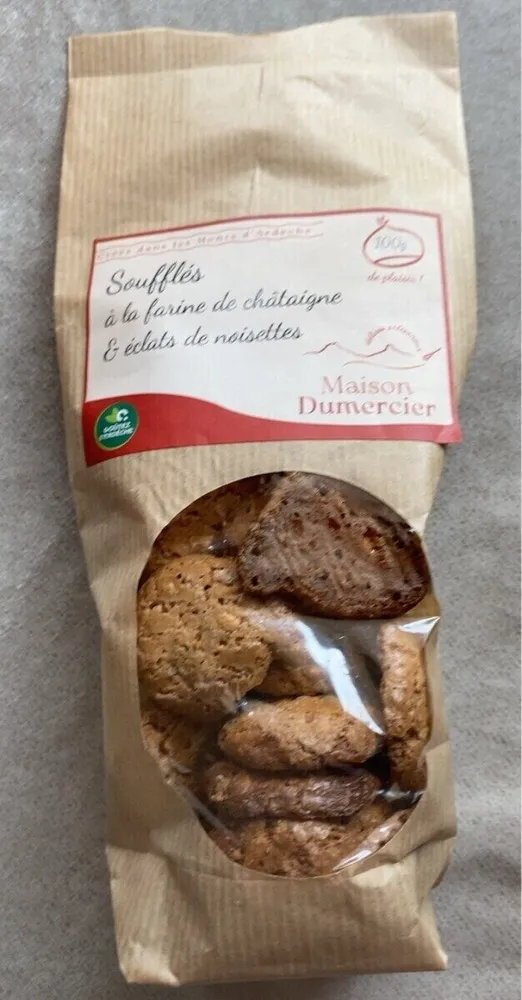 Soufflés à la farine de châtaignes et eclates de noisettes