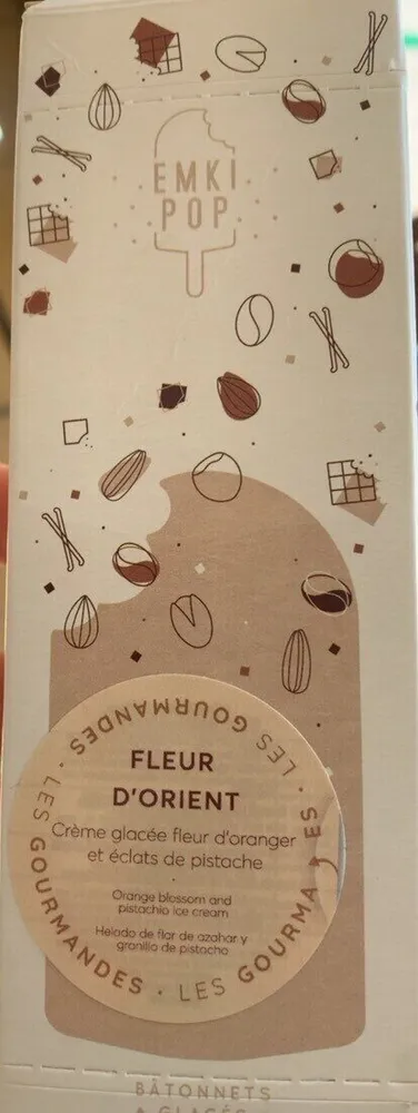 Creme glacee fleur d ‘orangers et eclats de pistache