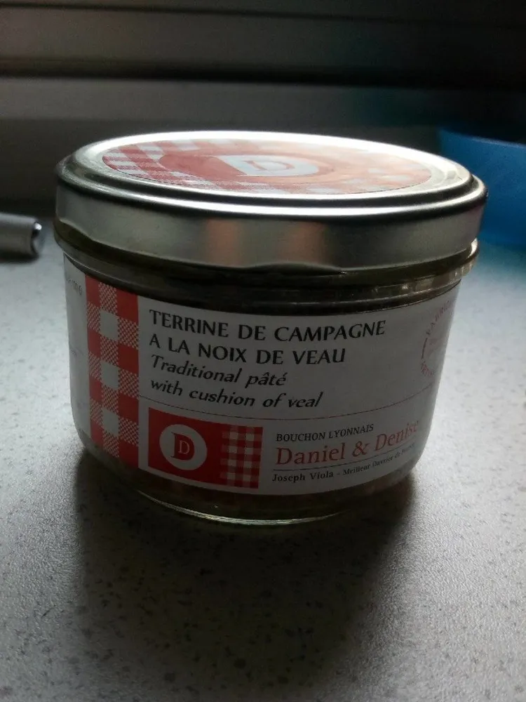 Terrine de campagne à la noix de veau