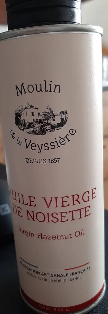 Huile vierge de noisette